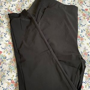 90 degree Joggers NWT